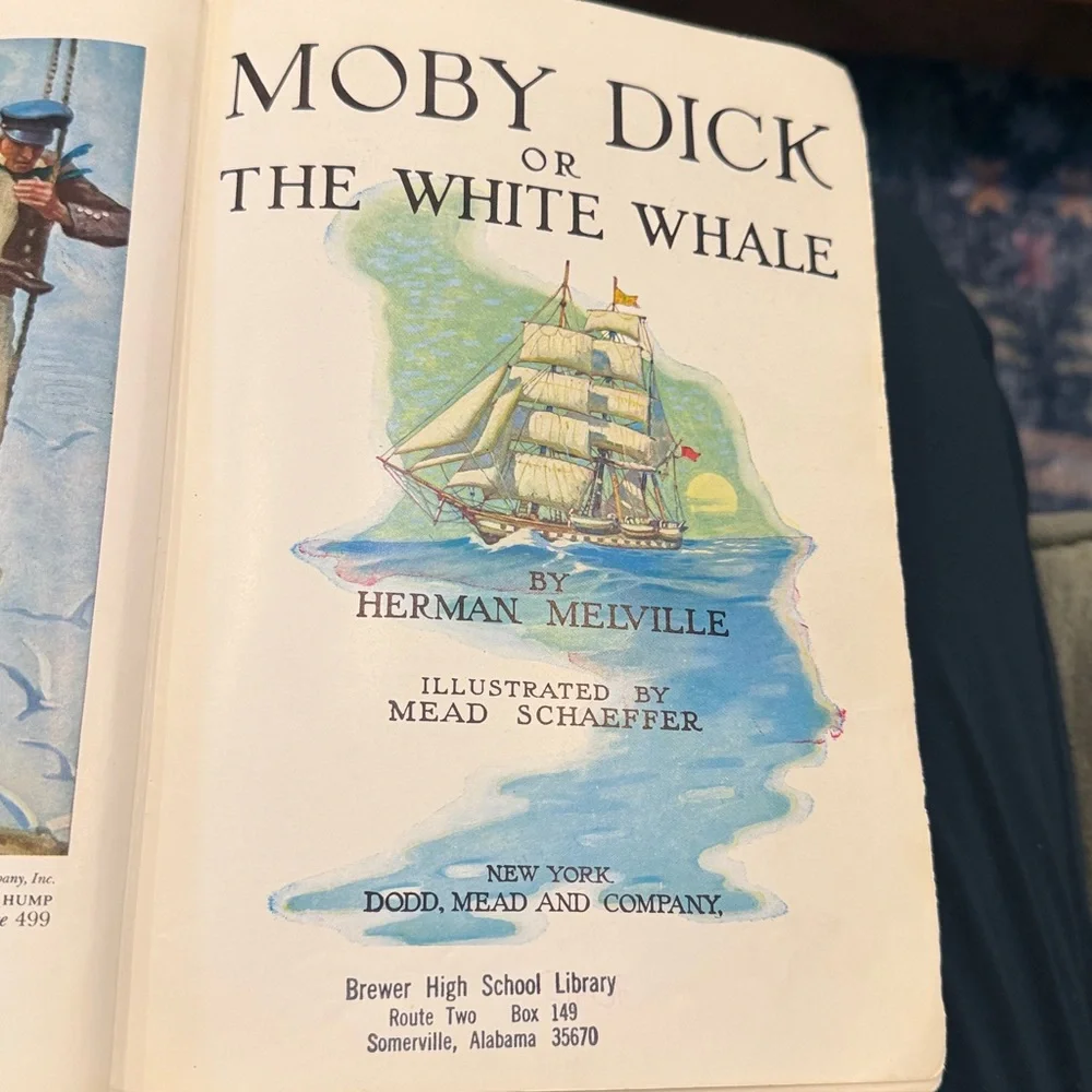 Vintage 1942 Edition Hardback Moby Dick by Melville. Mead Schaefer Illustrations